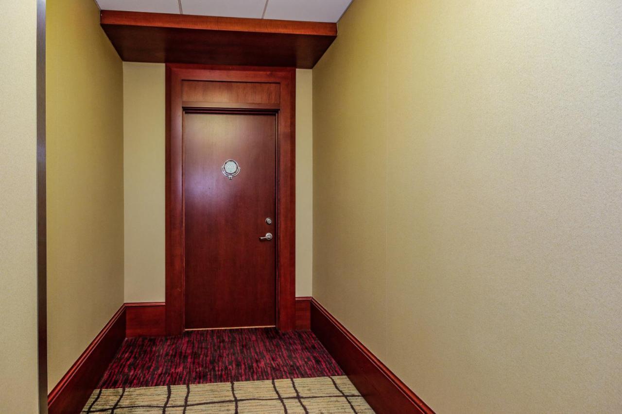 Chase Penthouse At 39 West Baltimore Inner Harbor Convention Center Free Indoor Parking One And Two Bedrooms Exterior foto