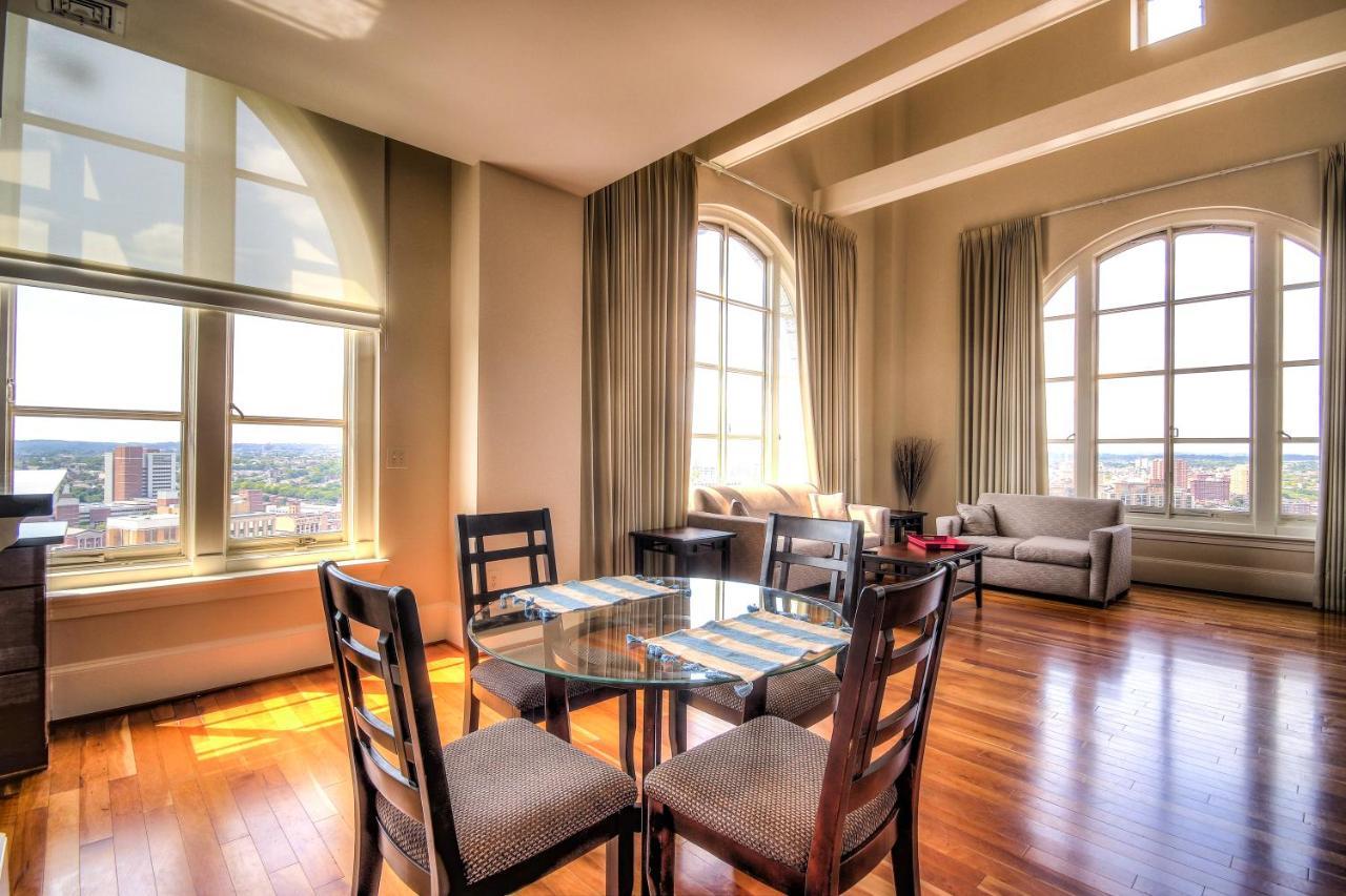 Chase Penthouse At 39 West Baltimore Inner Harbor Convention Center Free Indoor Parking One And Two Bedrooms Exterior foto